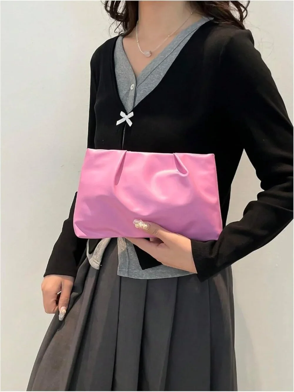 👜Women's Pink PU Leather Clutch Purses Small Zipper Elegant Ruched Handbag
